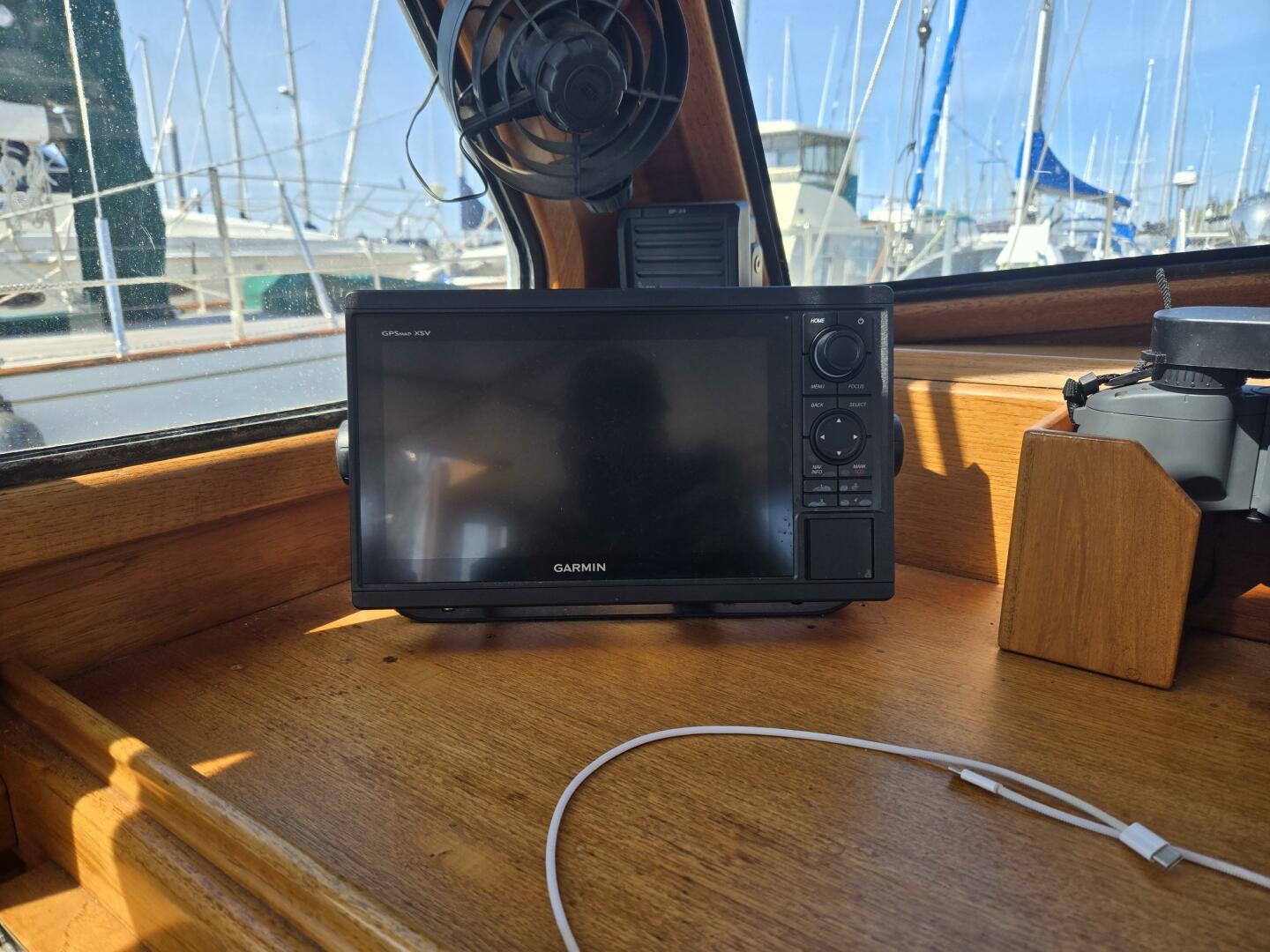 Slide: The Image of Shannon PH Cutter 1980 - 5271019