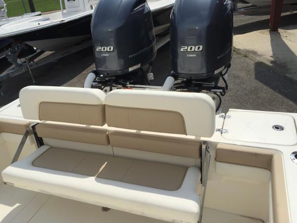 Slide: The Image of 2015 ShearWater 26 Carolina Flair boat with twin Yamaha 200 engines. - 8