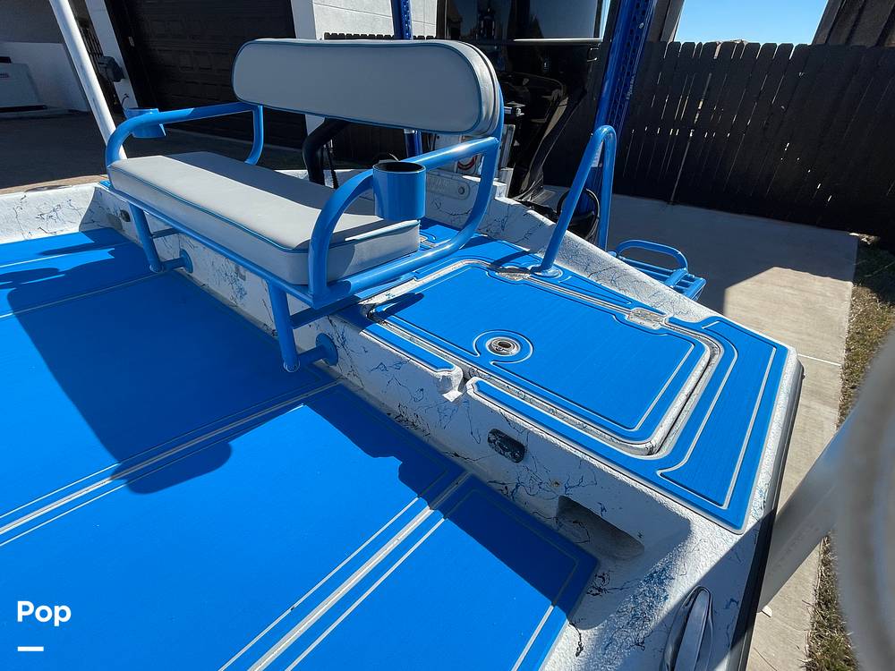 Slide: The Image of Live Well/bait Well/compartment Storage - 15095688