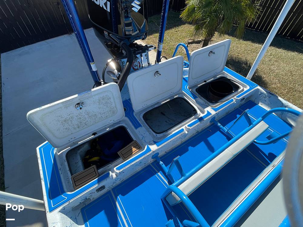 Slide: The Image of Live Well/bait Well/compartment Storage - 15095930