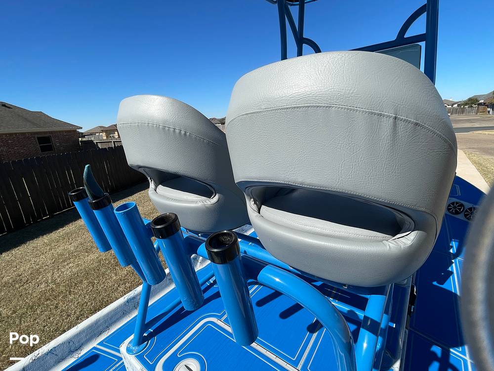 Slide: The Image of Captains Seats - 15095936