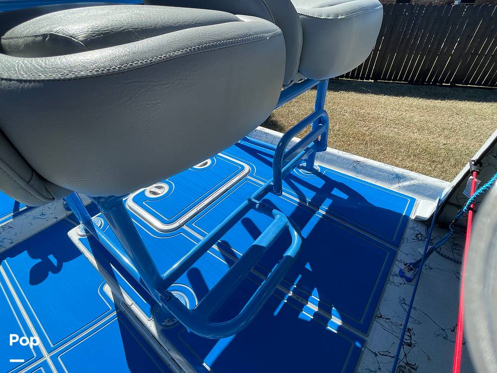 Slide: The Image of Foot Rest - 15095940