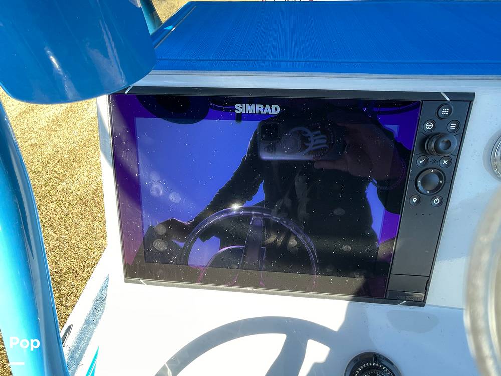 Slide: The Image of Gps/fish Finder/plotter - 15095977
