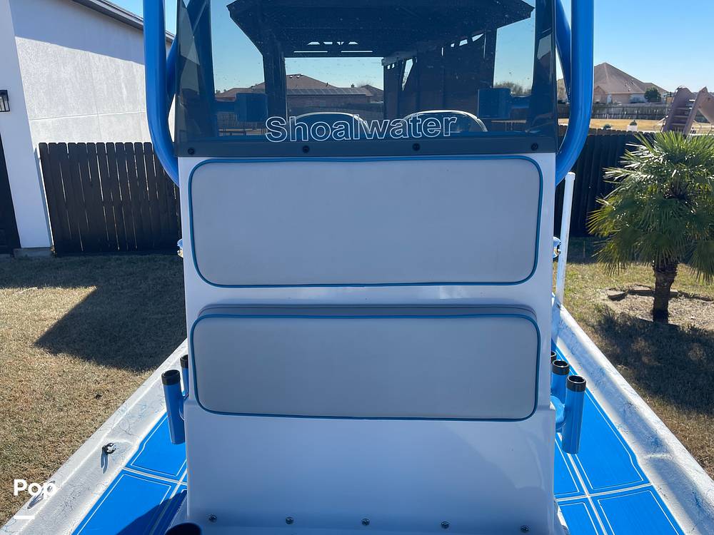 Slide: The Image of Passenger Seat With Back Rest - 15096157