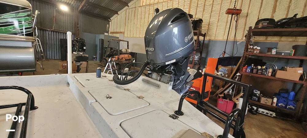 Slide: The Image of 200 Hp Yamaha - 13999725