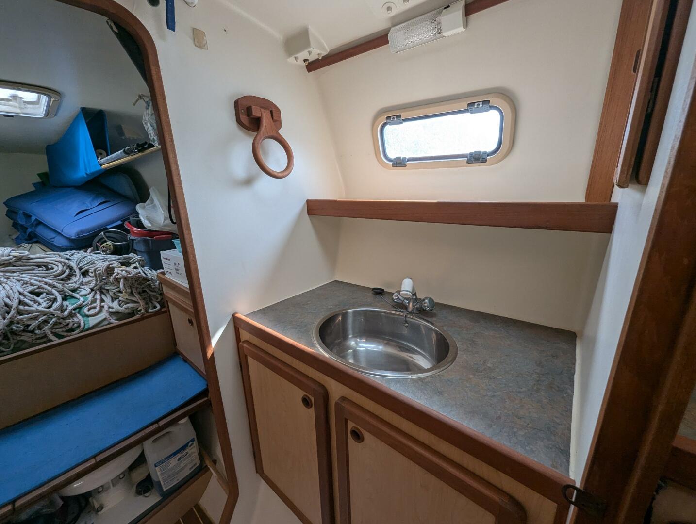 Slide: The Image of Shuttleworth Ocean Cheetah 37 Custom 1998 - 4522751