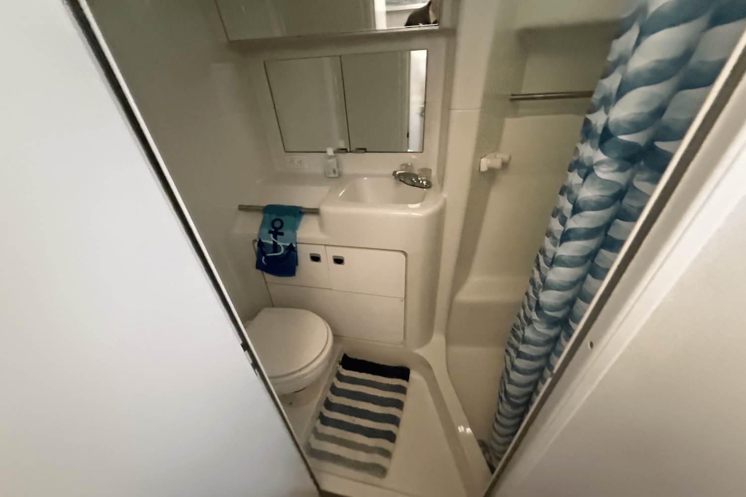 Slide: The Image of Silverton 31 C 1993 - 21