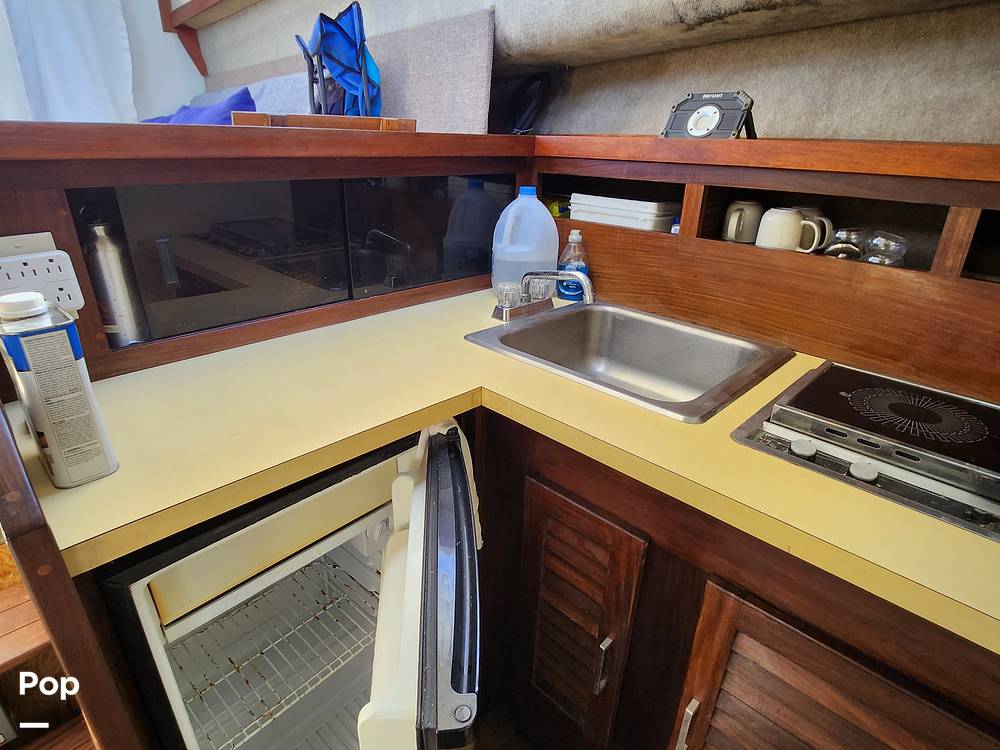 Slide: The Image of Silverton 31' Sportfish/Convertible 1981 - 12300335