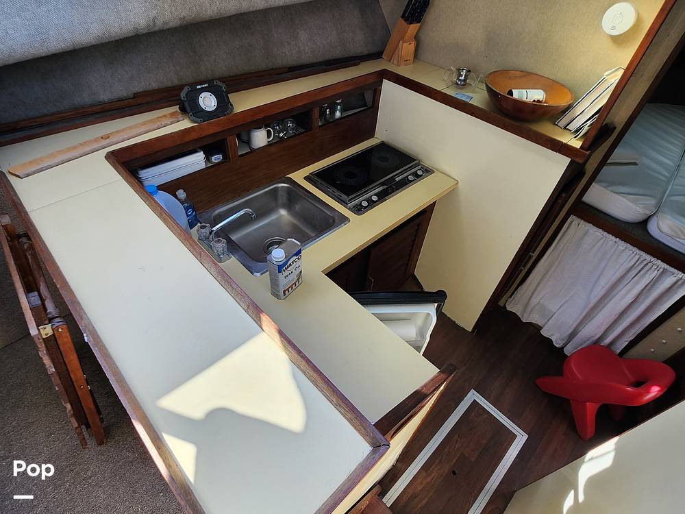 Slide: The Image of Silverton 31' Sportfish/Convertible 1981 - 12300339