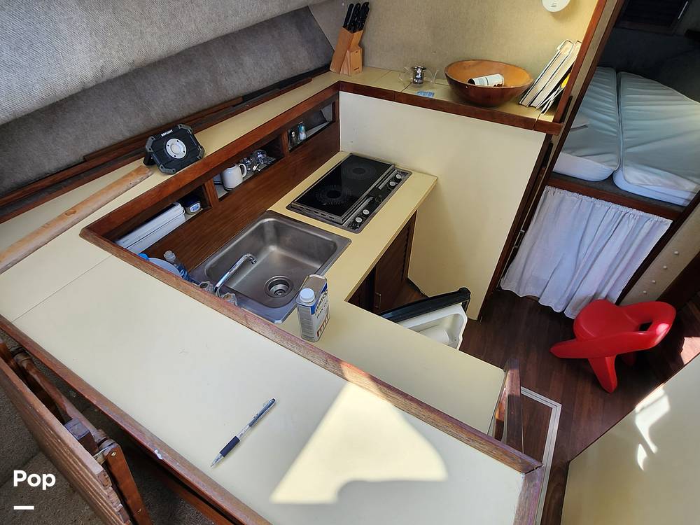 Slide: The Image of Silverton 31' Sportfish/Convertible 1981 - 12300342