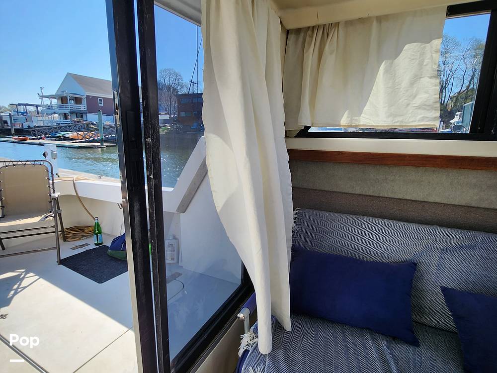 Slide: The Image of Silverton 31' Sportfish/Convertible 1981 - 12300346