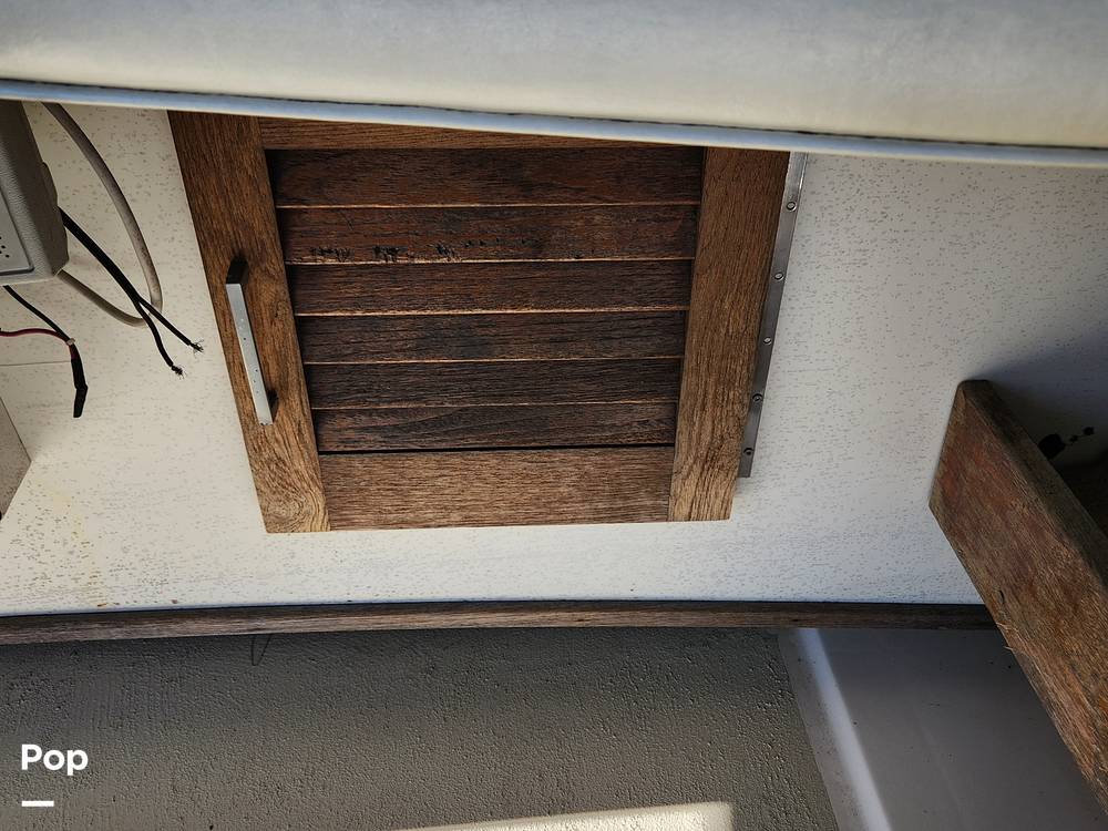 Slide: The Image of Silverton 31' Sportfish/Convertible 1981 - 12300027