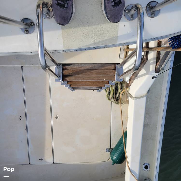 Slide: The Image of Silverton 31' Sportfish/Convertible 1981 - 12112565