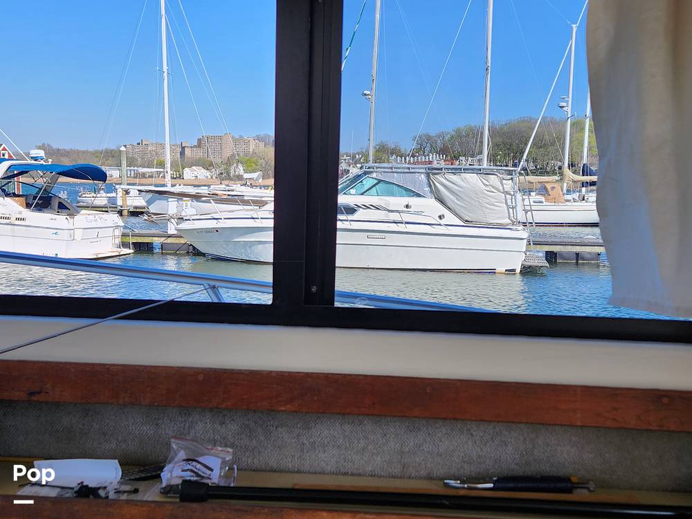 Slide: The Image of Silverton 31' Sportfish/Convertible 1981 - 12300387