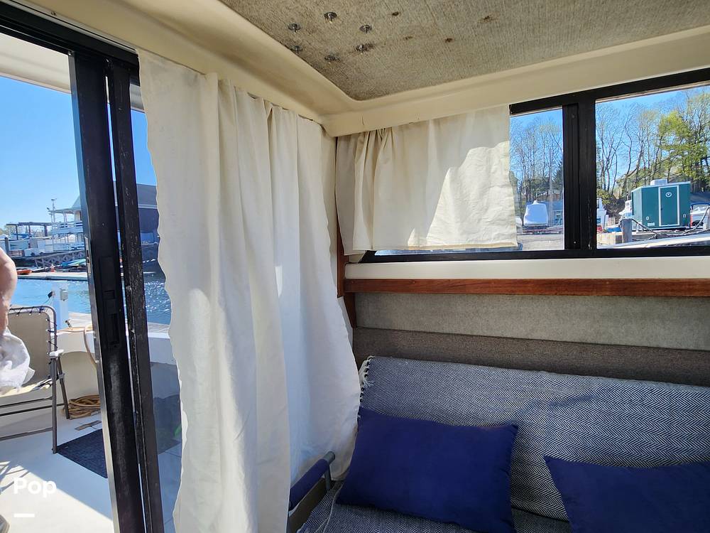 Slide: The Image of Silverton 31' Sportfish/Convertible 1981 - 12300347