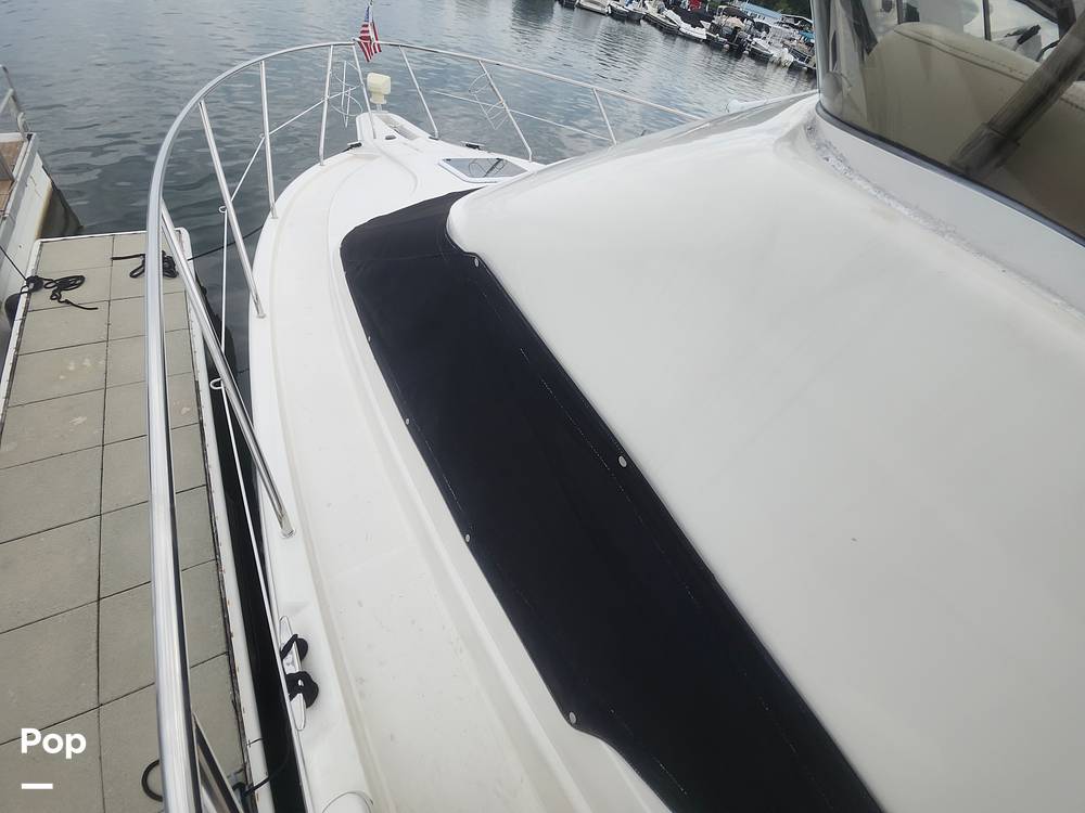 Slide: The Image of Silverton 330 Sport Bridge 2004 - 14518311