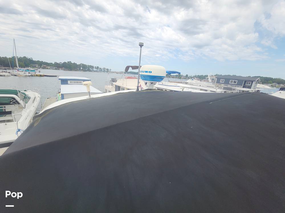 Slide: The Image of Silverton 330 Sport Bridge 2004 - 14518322
