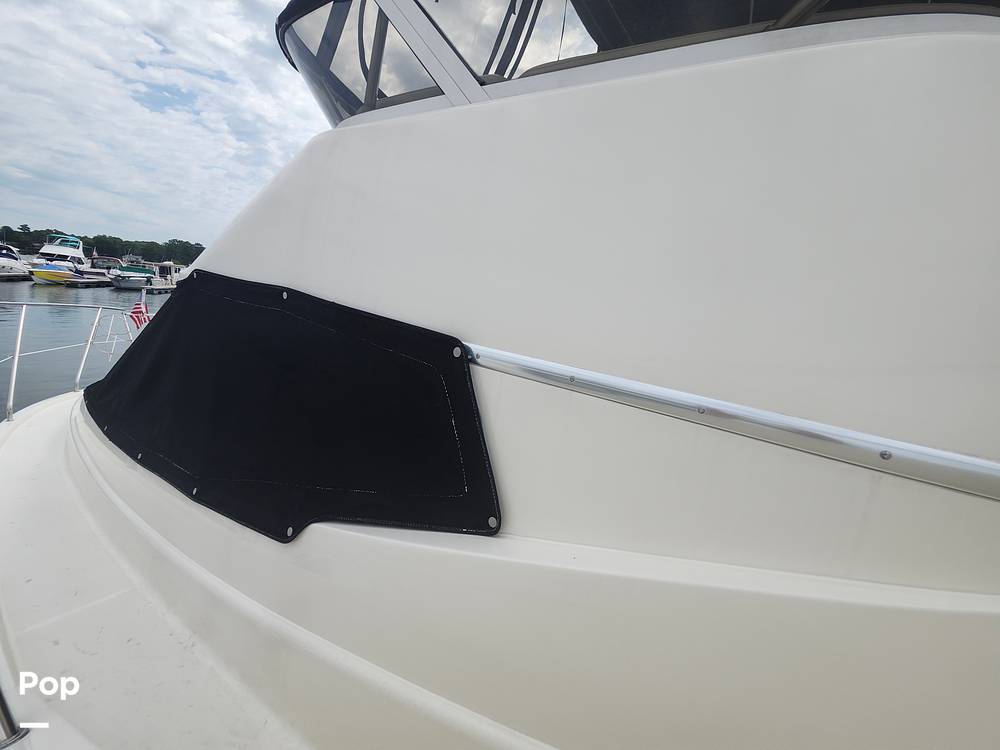 Slide: The Image of Silverton 330 Sport Bridge 2004 - 14518128