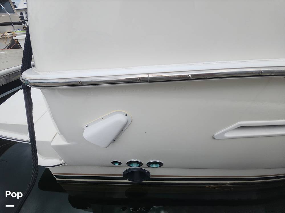 Slide: The Image of Silverton 330 Sport Bridge 2004 - 14518199