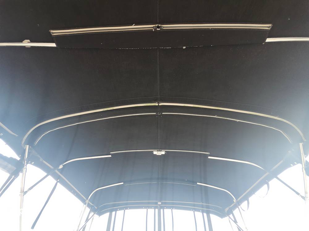 Slide: The Image of Silverton 330 Sport Bridge 2004 - 14518242