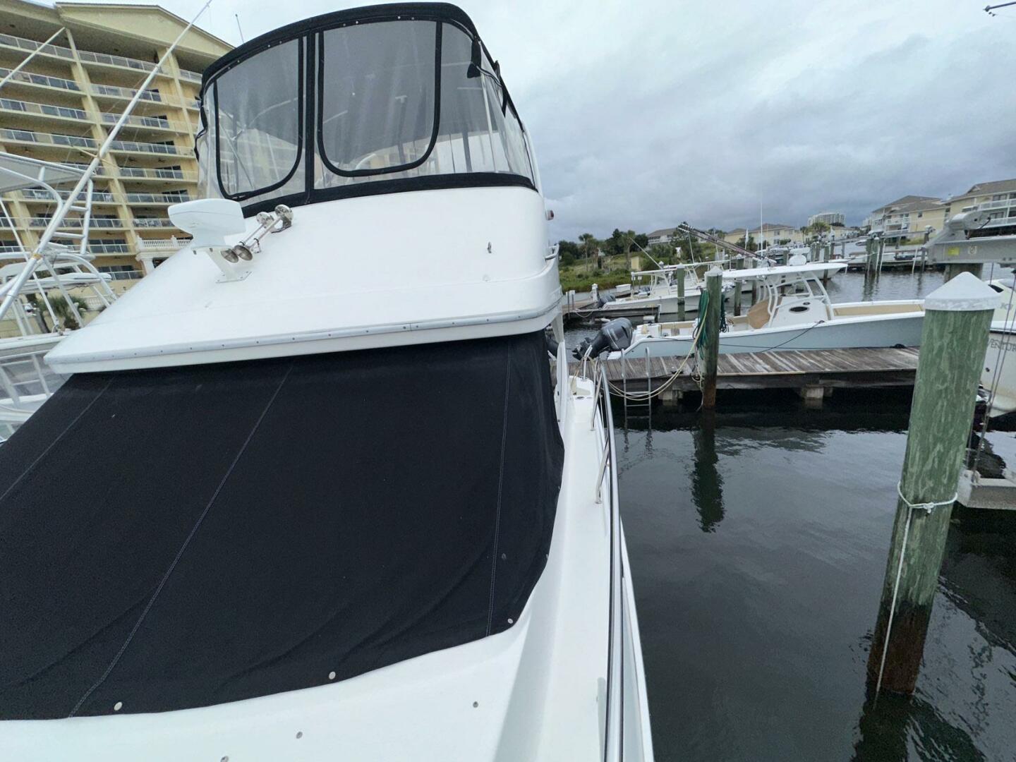 Slide: The Image of Silverton 330 Sport Bridge 2007 - 4975395