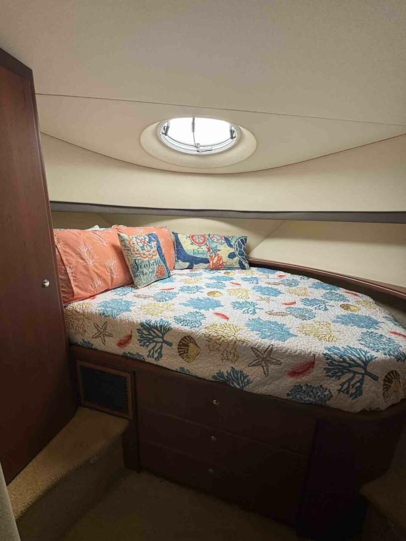 Slide: The Image of 34c Silverton forward master stateroom 2 - 5429696