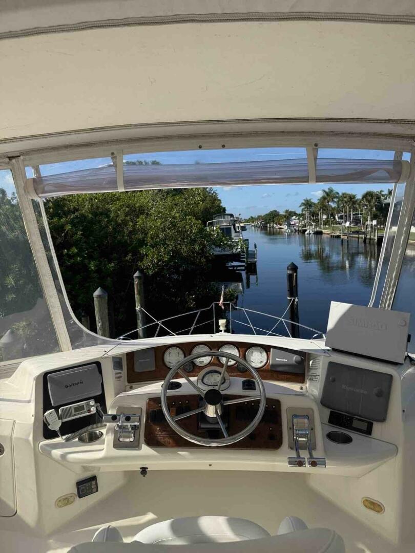 Slide: The Image of 34c Silverton flybridge helm 2 - 5429705