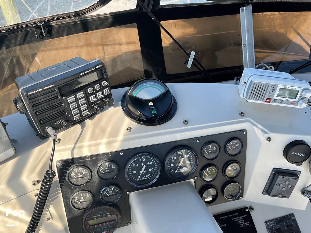 Slide: The Image of Silverton 34 Convertible 1990 - 14099183