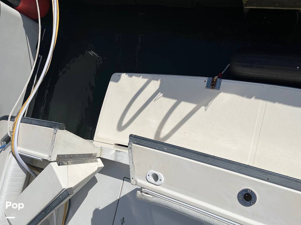 Slide: The Image of Silverton 34 Convertible 1990 - 14099296