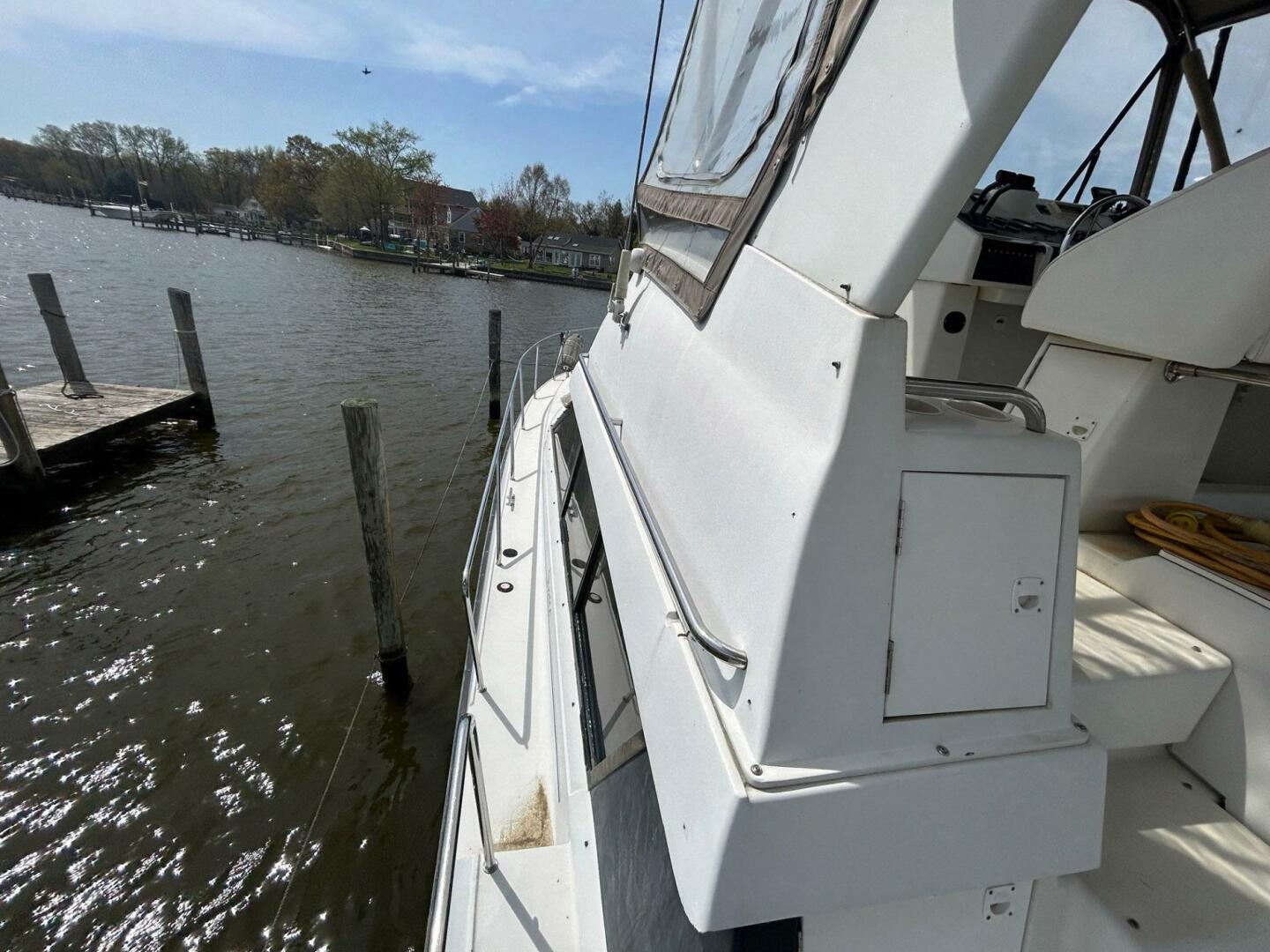 Slide: The Image of Silverton 34 Motor Yacht 1992 - 5288954