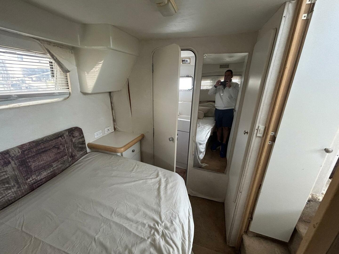 Slide: The Image of Silverton 34 Motor Yacht 1992 - 5288975