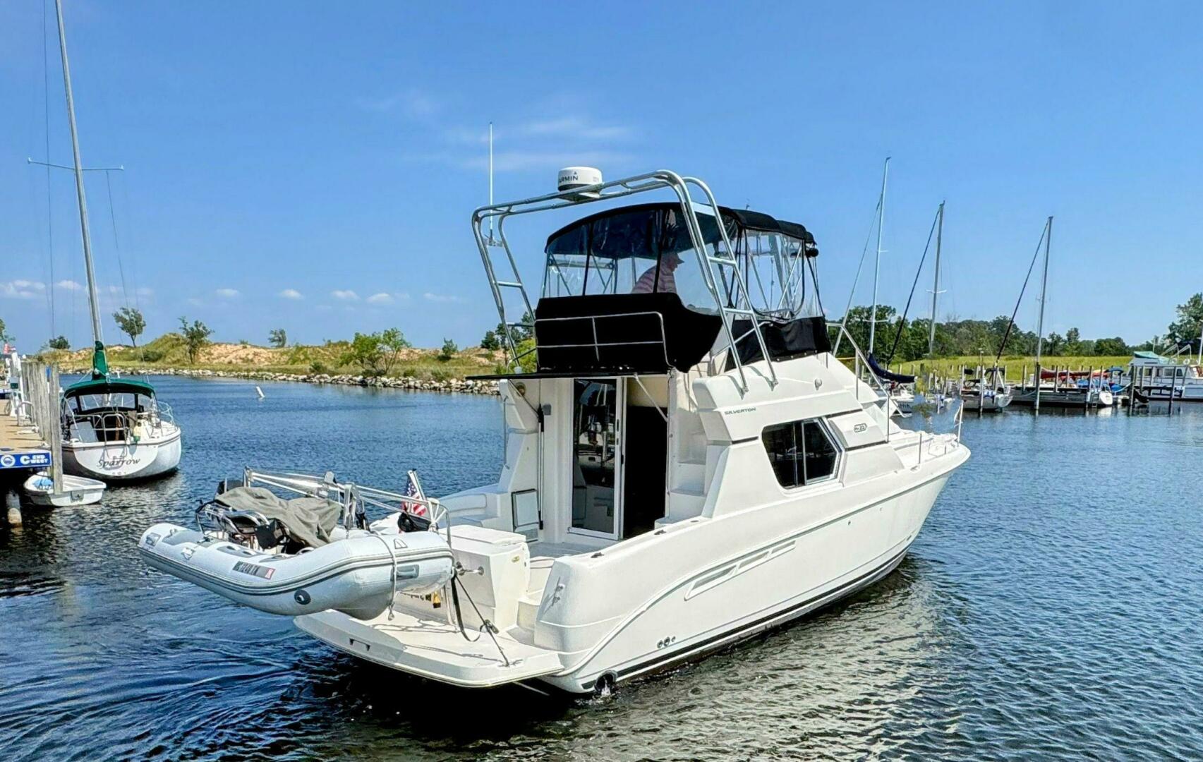 Slide: The Image of Silverton 35 Convertible 2001 - 5510777