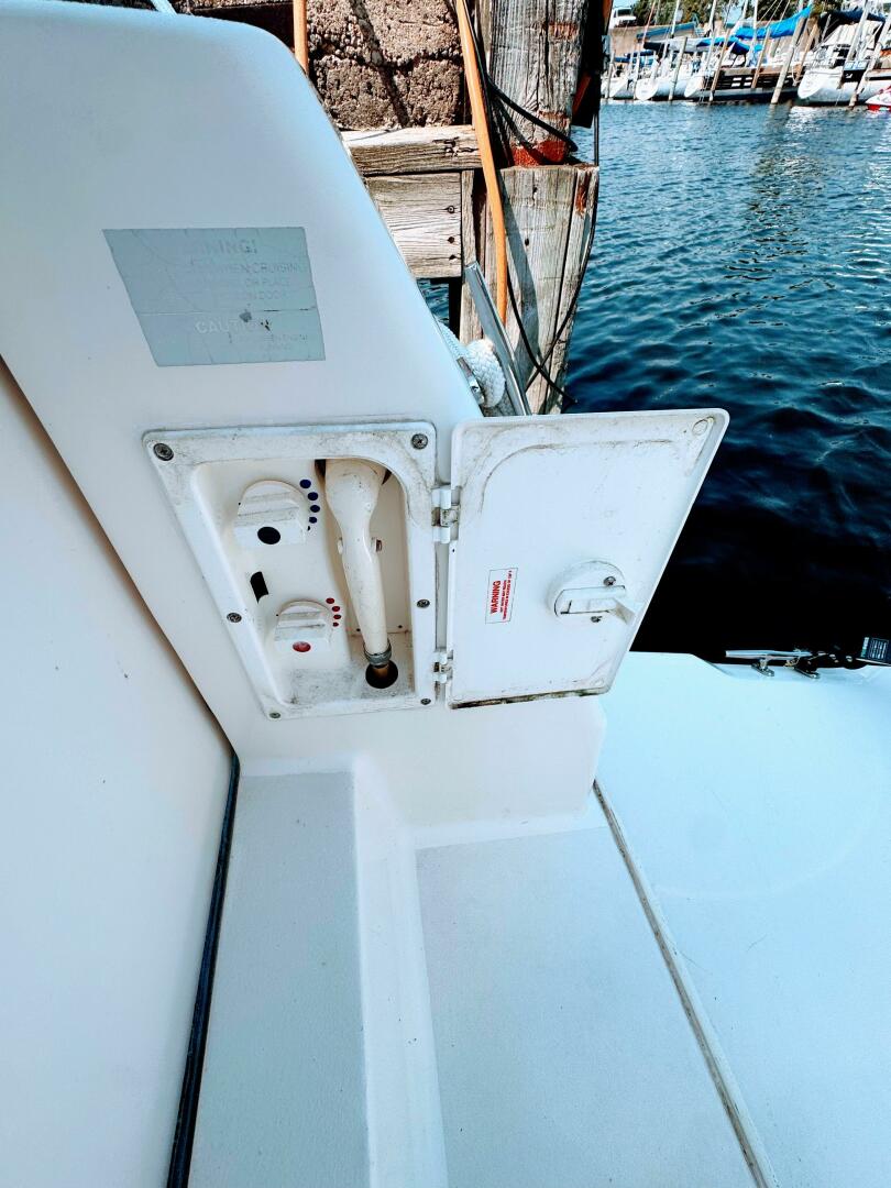 Slide: The Image of Silverton 35 Convertible 2001 - 5510789