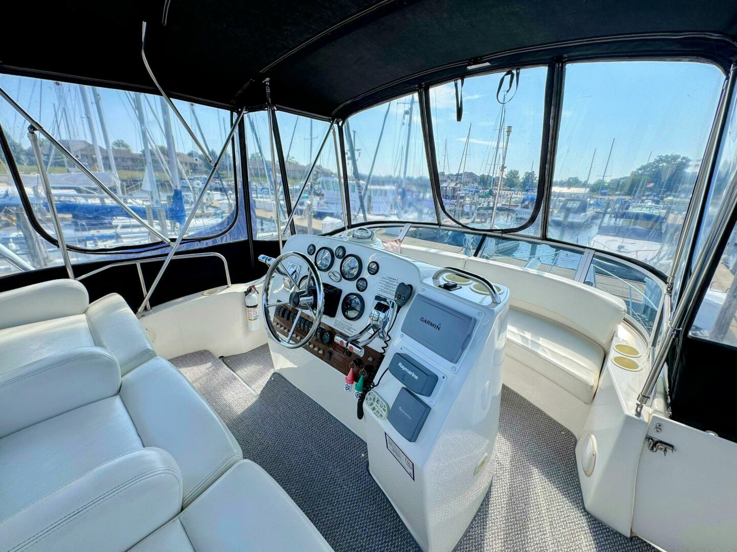 Slide: The Image of Silverton 35 Convertible 2001 - 5510793