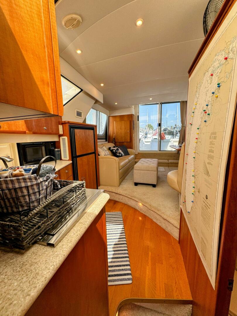 Slide: The Image of Silverton 35 Convertible 2001 - 5510804