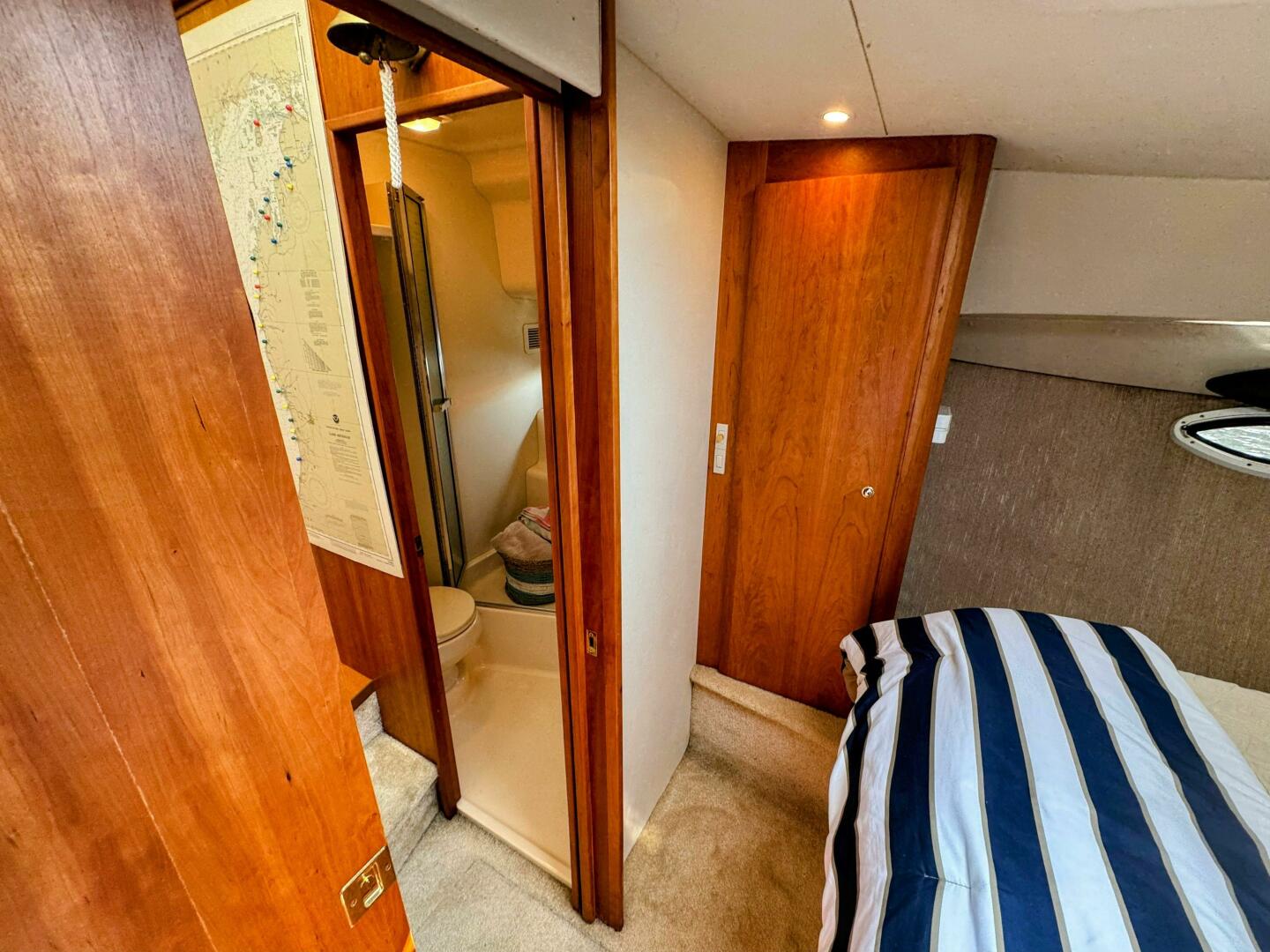 Slide: The Image of Silverton 35 Convertible 2001 - 5510814