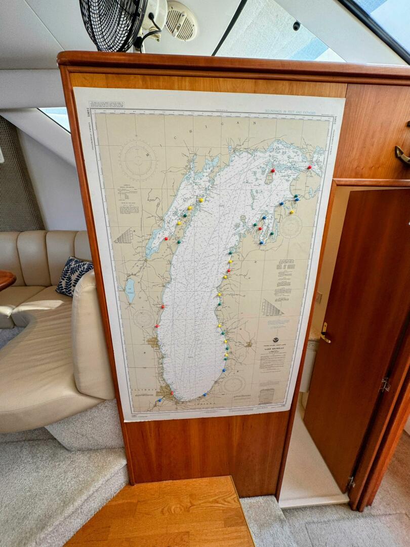 Slide: The Image of Silverton 35 Convertible 2001 - 5510816