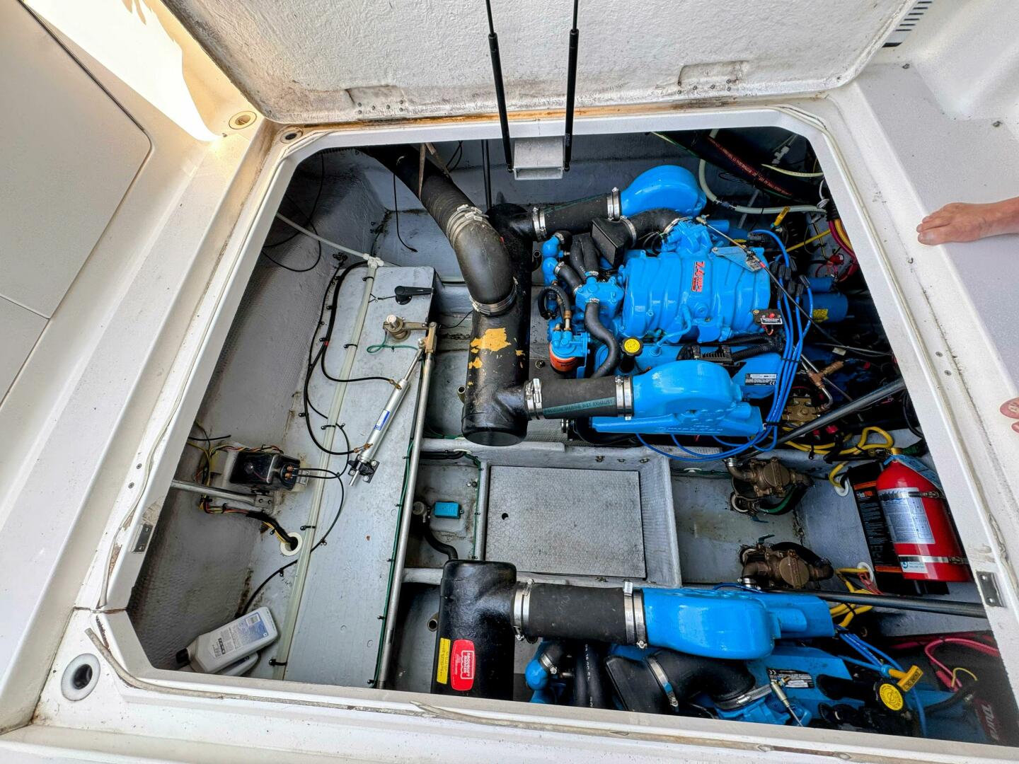 Slide: The Image of Silverton 35 Convertible 2001 - 5510827