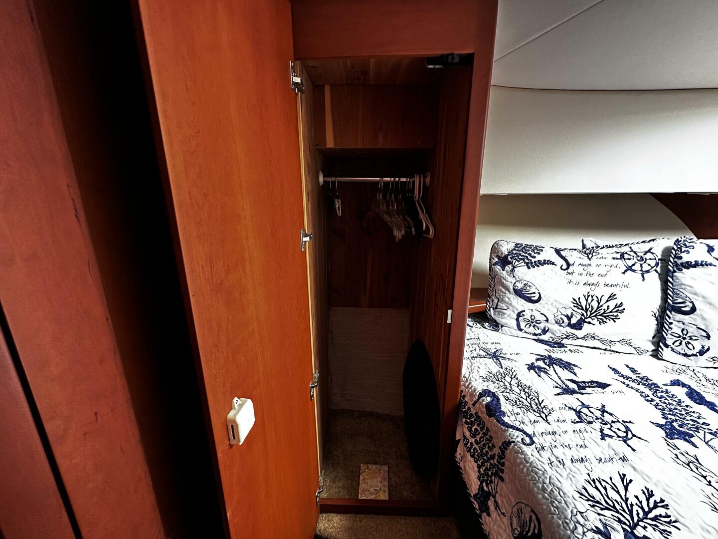 Slide: The Image of Silverton 35 Motor Yacht 2005 - 5200502