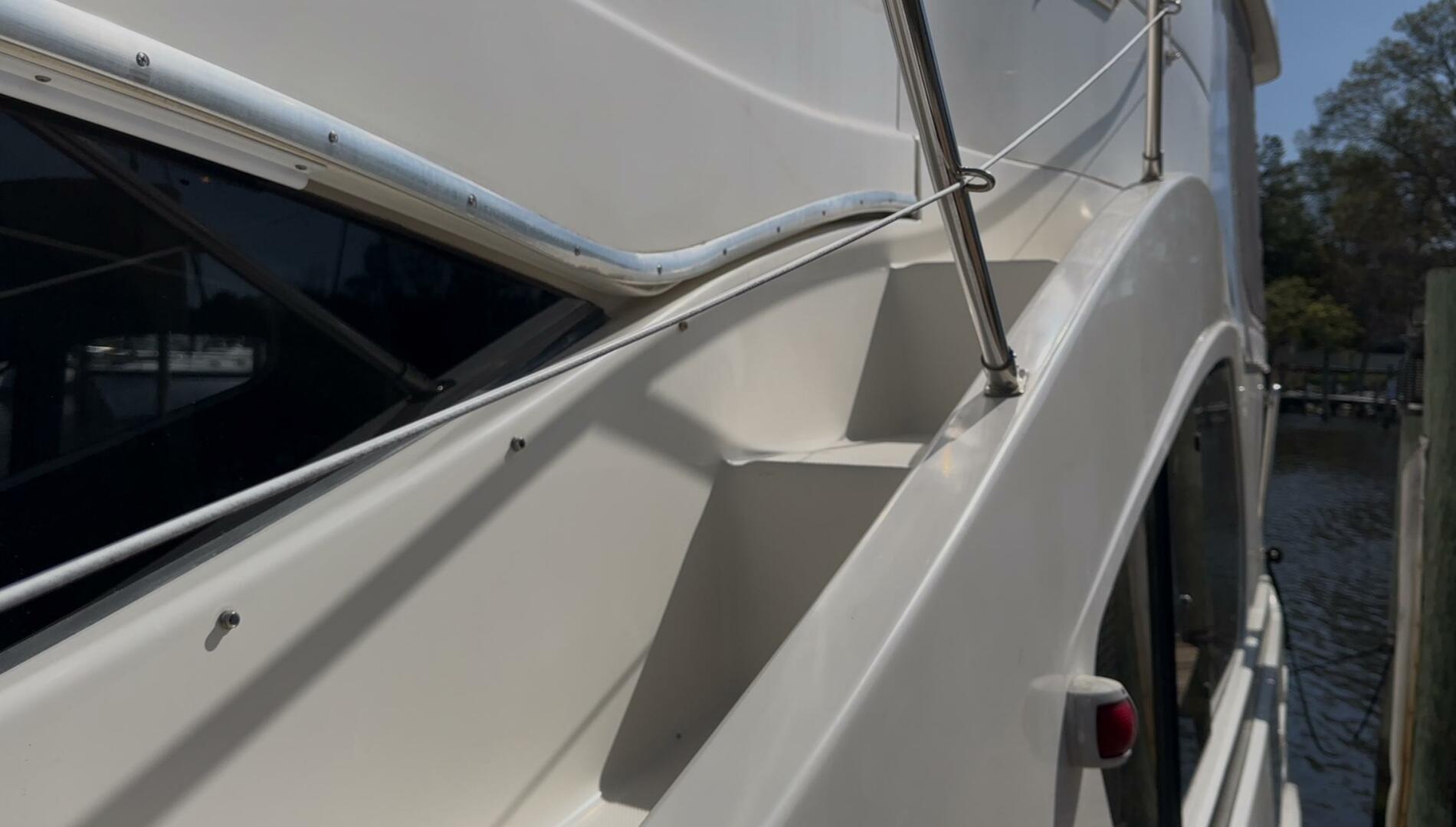 Slide: The Image of Silverton 35 Motor Yacht 2005 - 5203752