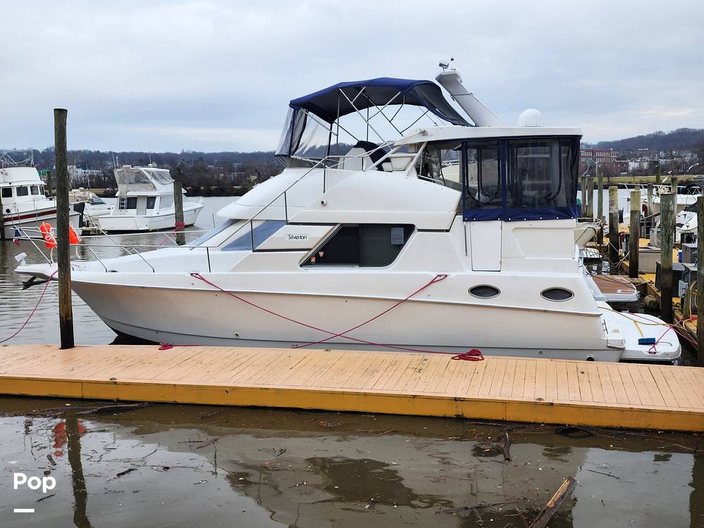 Slide: The Image of Silverton 372 Motor Yacht 1997 - 11803168