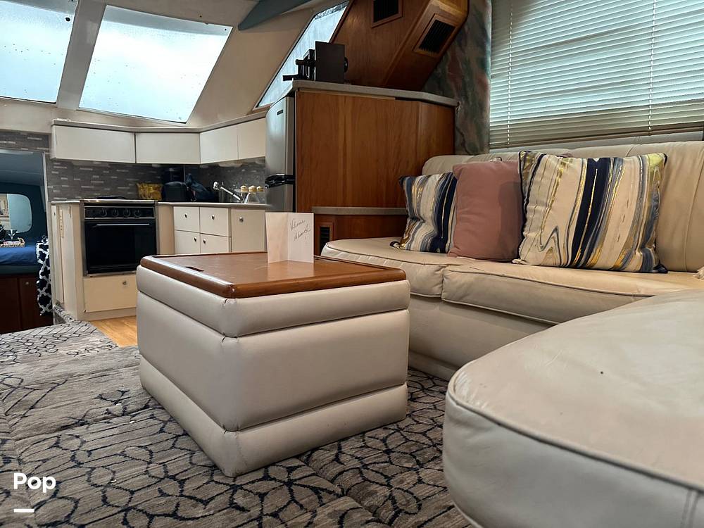Slide: The Image of Silverton 372 Motor Yacht 1997 - 15400441