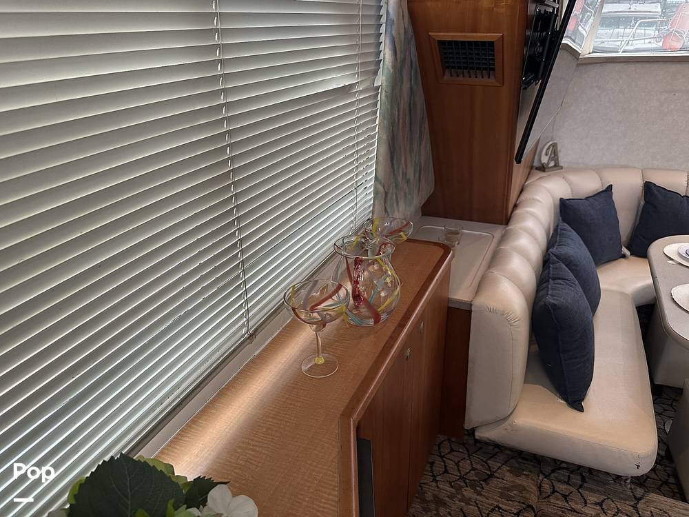 Slide: The Image of Silverton 372 Motor Yacht 1997 - 15400456