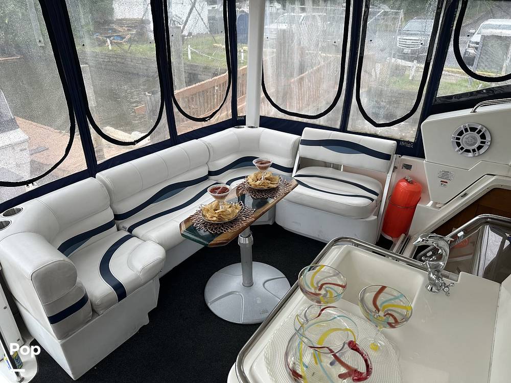 Slide: The Image of Silverton 372 Motor Yacht 1997 - 15400477