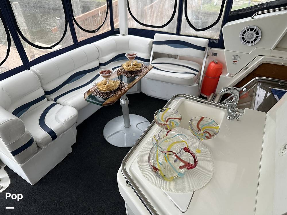Slide: The Image of Silverton 372 Motor Yacht 1997 - 15400478