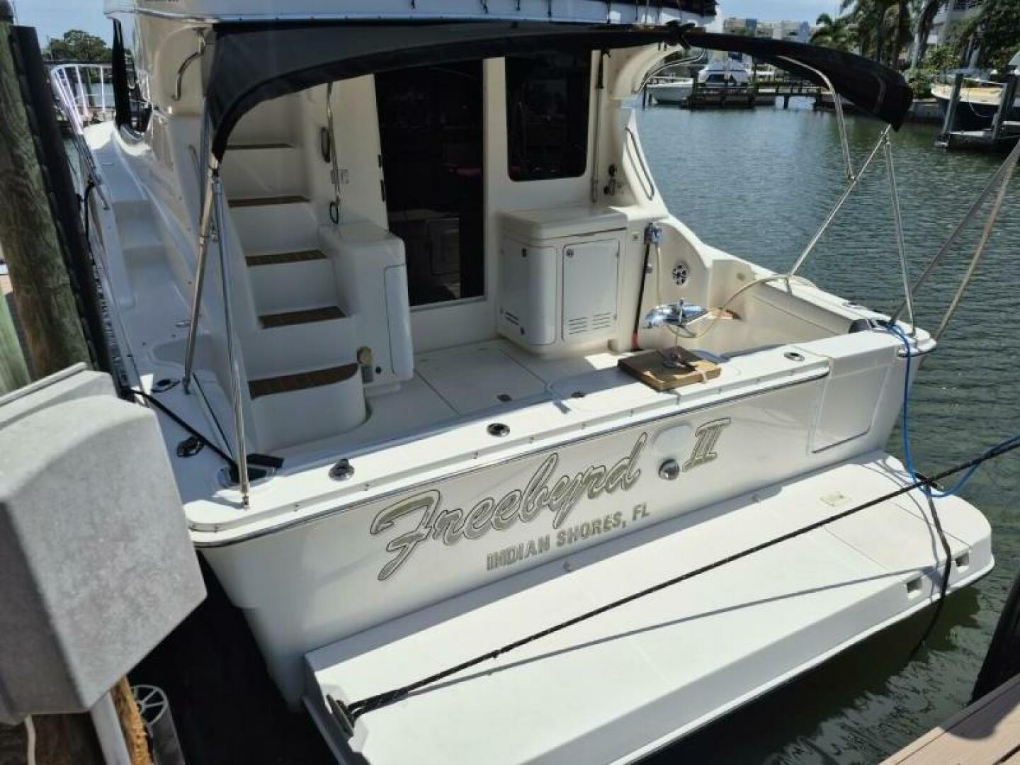Slide: The Image of Silverton 38 Convertible 2002 - 5518322