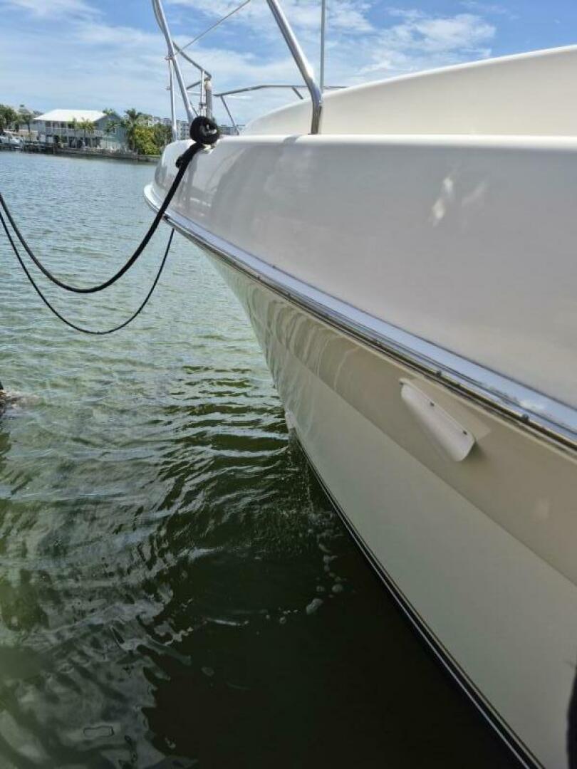 Slide: The Image of Silverton 38 Convertible 2002 - 5518325