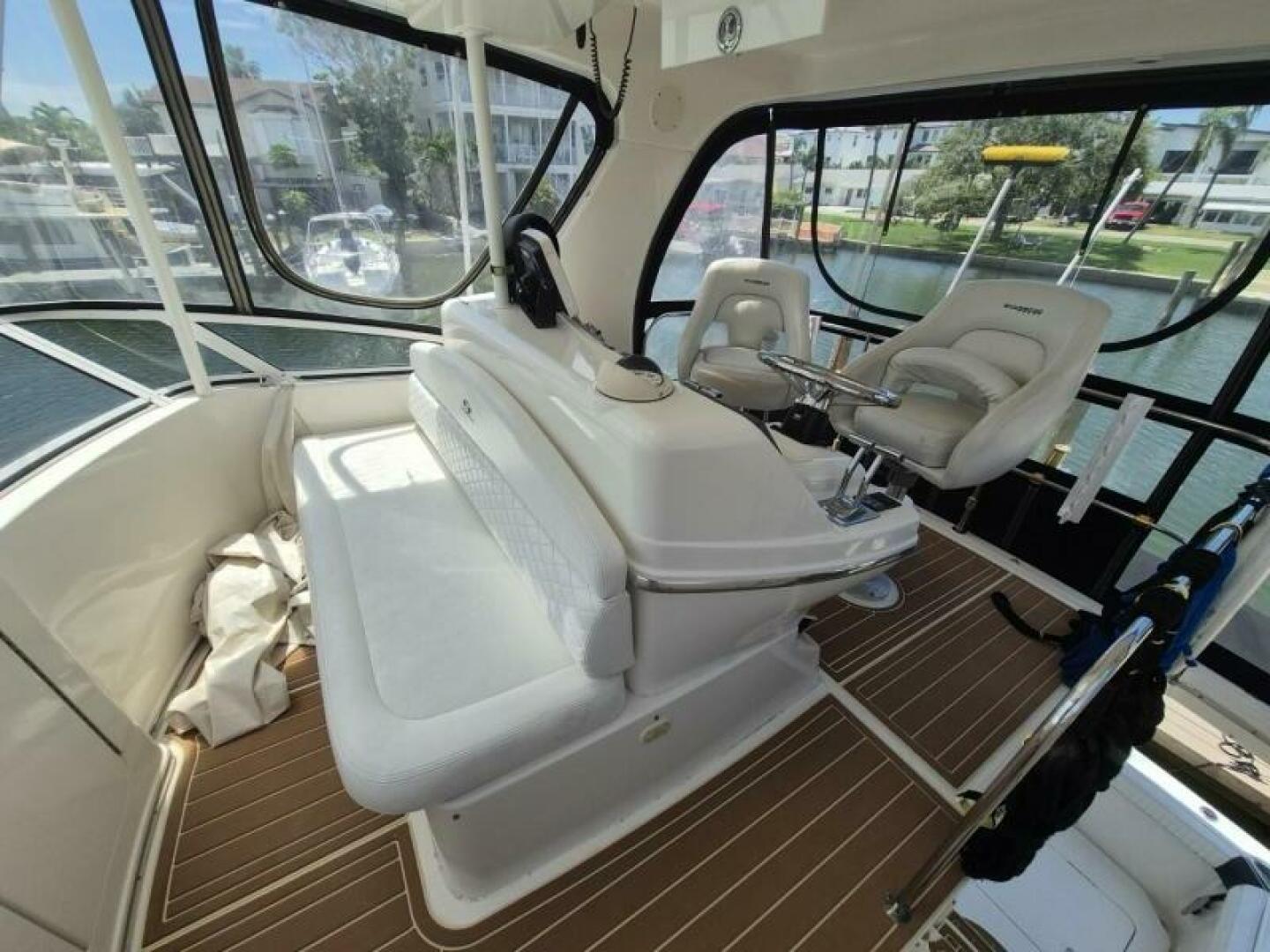 Slide: The Image of Silverton 38 Convertible 2002 - 5518329