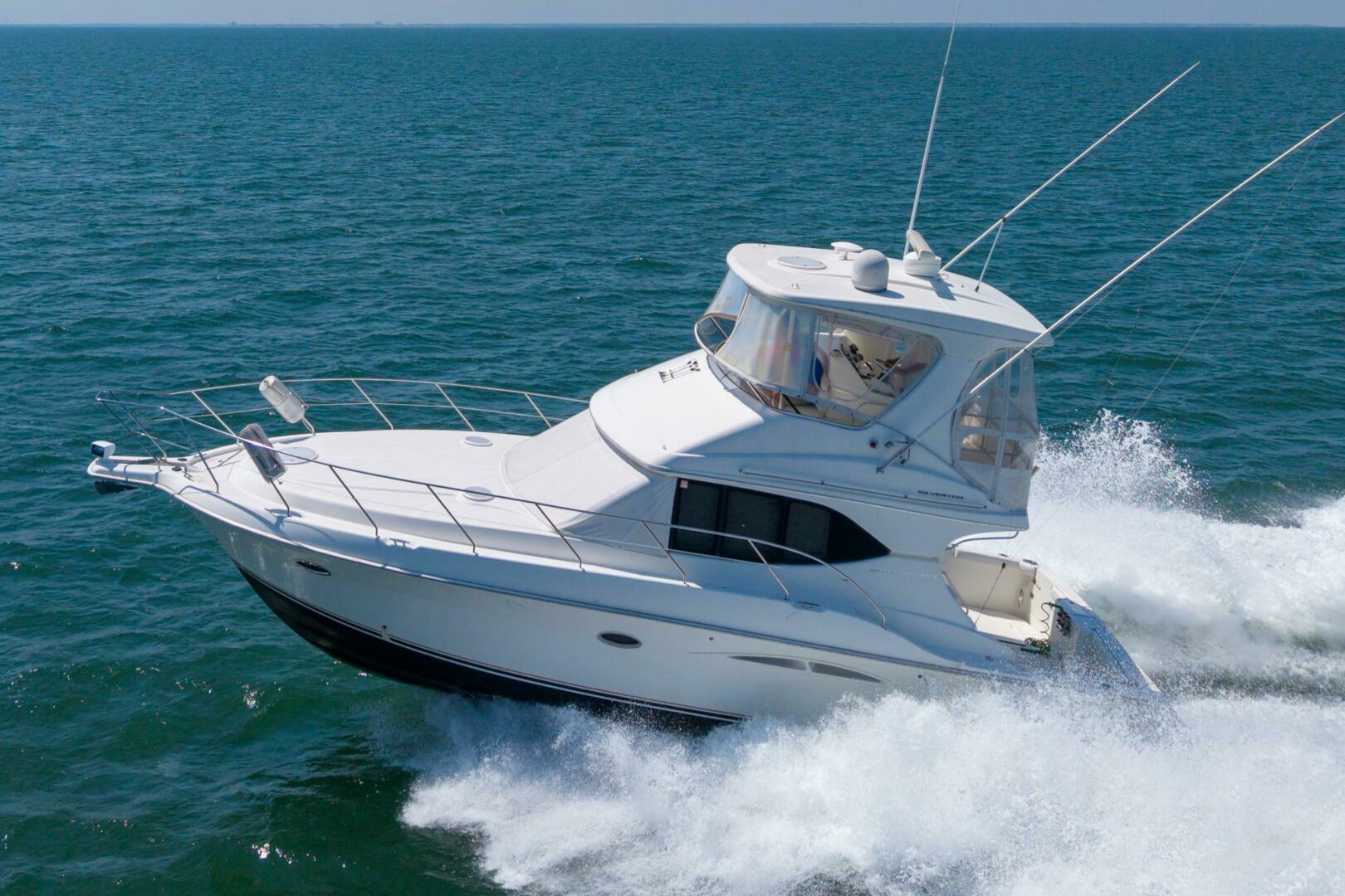 Slide: The Image of Silverton 38 Convertible 2007 - 5468248