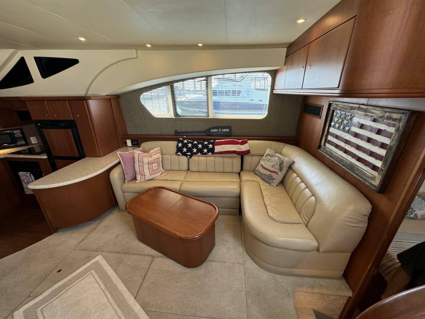 Slide: The Image of Silverton 39 Motor Yacht 2004 - 4641913